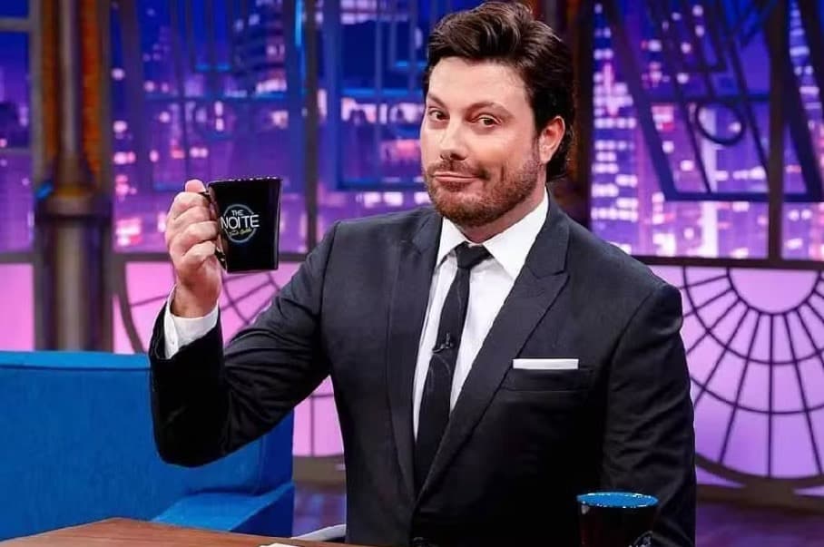 Restam poucos ingressos para stand-up de Danilo Gentili em Tubarão