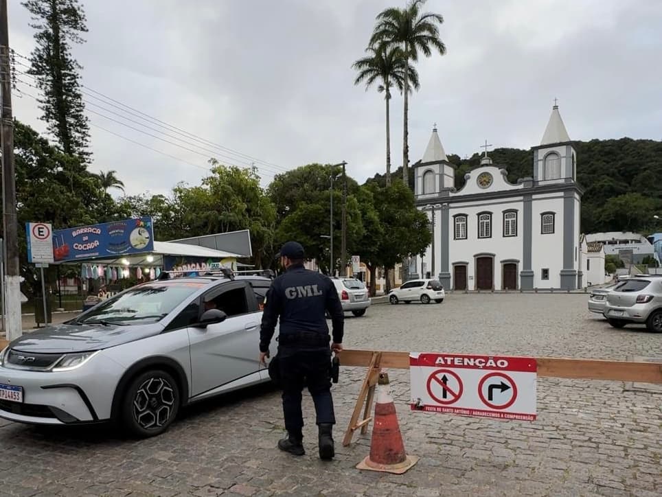 Trânsito no Centro Histórico de Laguna sofre alterações por causa da Festa de Santo Antônio