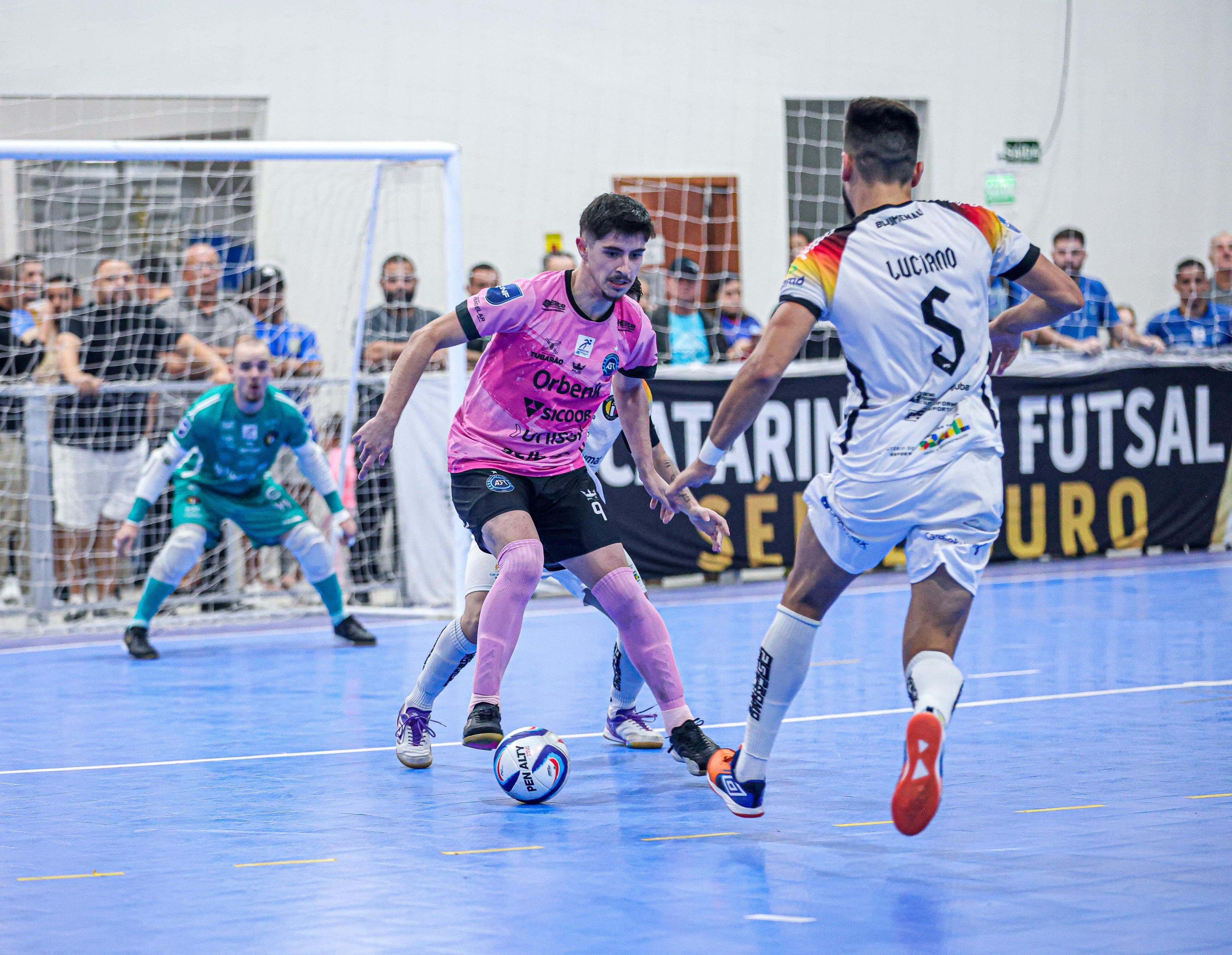 CATARINENSE: Tubarão Futsal é derrotado pelo Blumenau