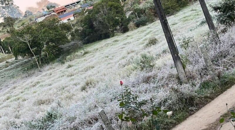 Madrugada mais fria do ano teve sensação térmica de 0,4ºC em Tubarão