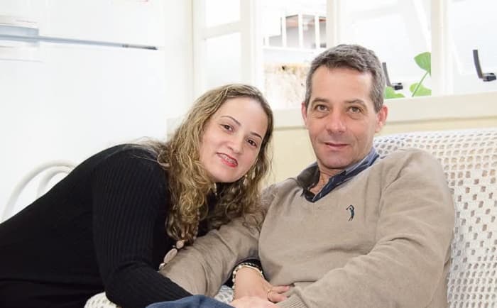 Quatro pessoas são denunciadas por assassinato de empresária e tentativa de homicídio do marido dela