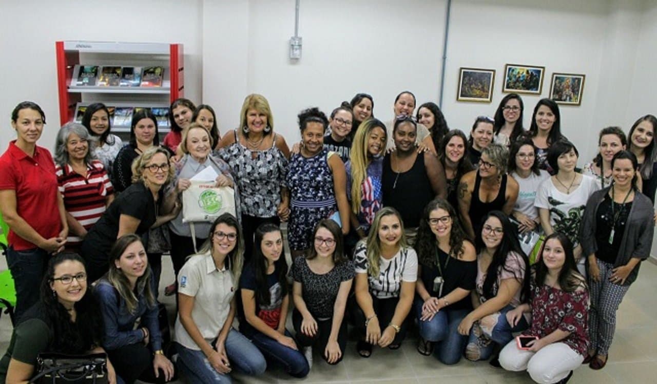 Mesa redonda debateu o empoderamento feminino