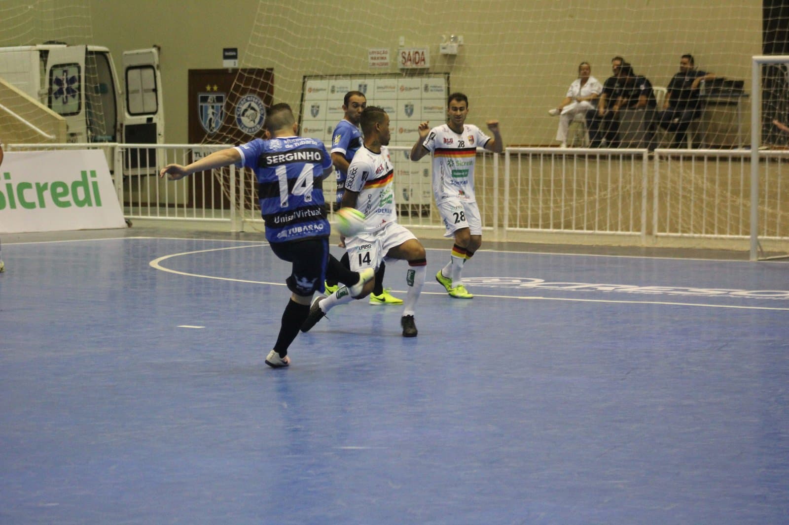 ESTADUAL: Tubarão Futsal empata mais uma vez em casa