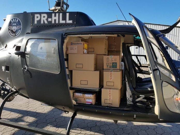 Helicópteros levam para o Oeste e Norte de SC medicamentos da Gam