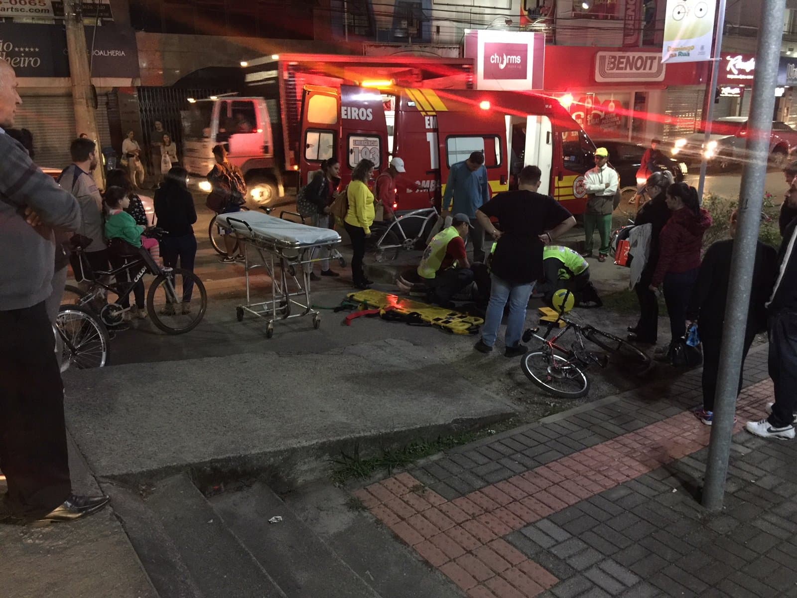 Adolescente sofre acidente na saída de ponte