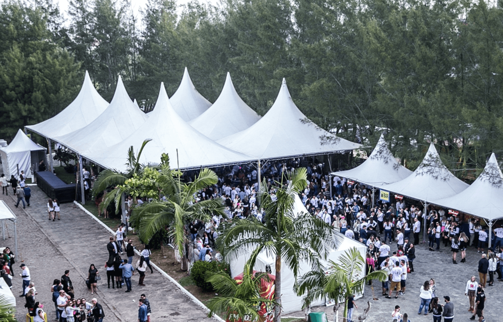 Feijoada do Bloko Rosa agita o Mar Grosso, em Laguna, neste sábado (14)