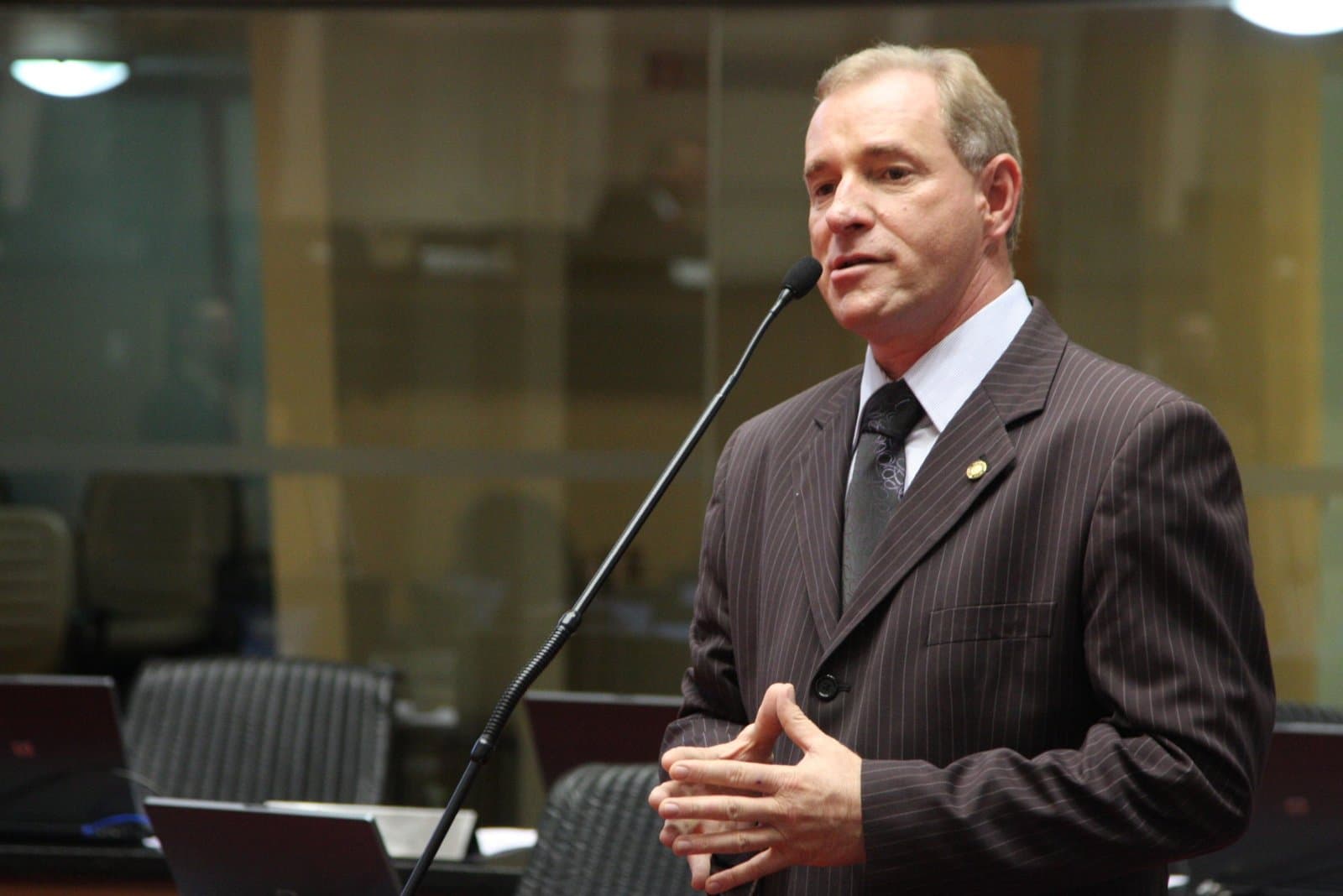 Morre Aldo Schneider, presidente da Assembleia Legislativa