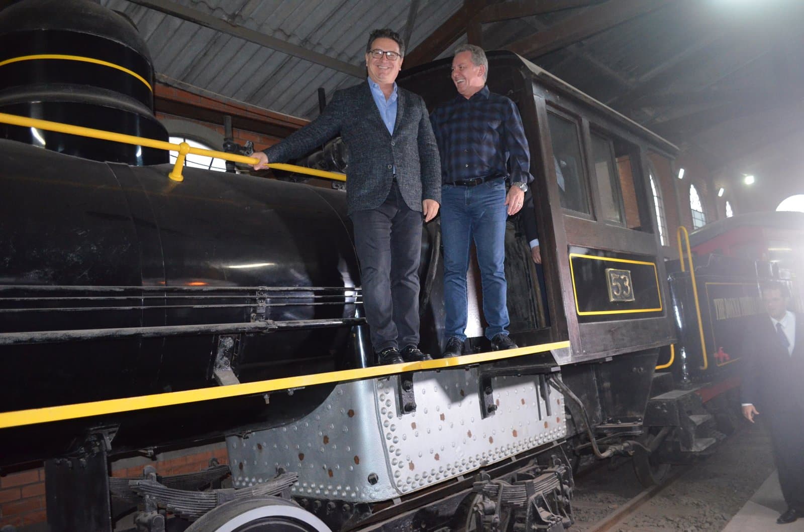 Ministro do Turismo promete apoio à revitalização do Museu Ferroviário