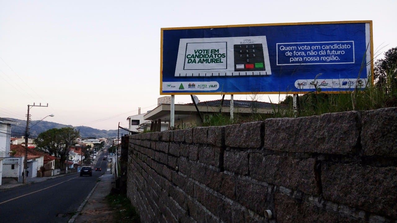 Campanha "Vote em candidatos da Amurel" está nas ruas