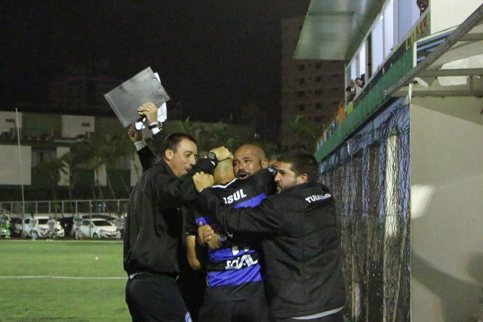 COPA SC: Tubarão vence o Almirante Barroso e fica a um empate da classificação