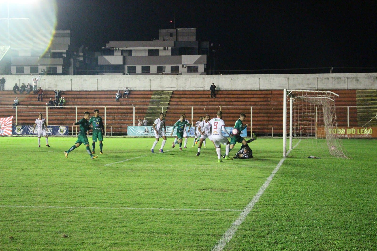 COPA SC: Hercílio Luz vence o Metropolitano, em casa