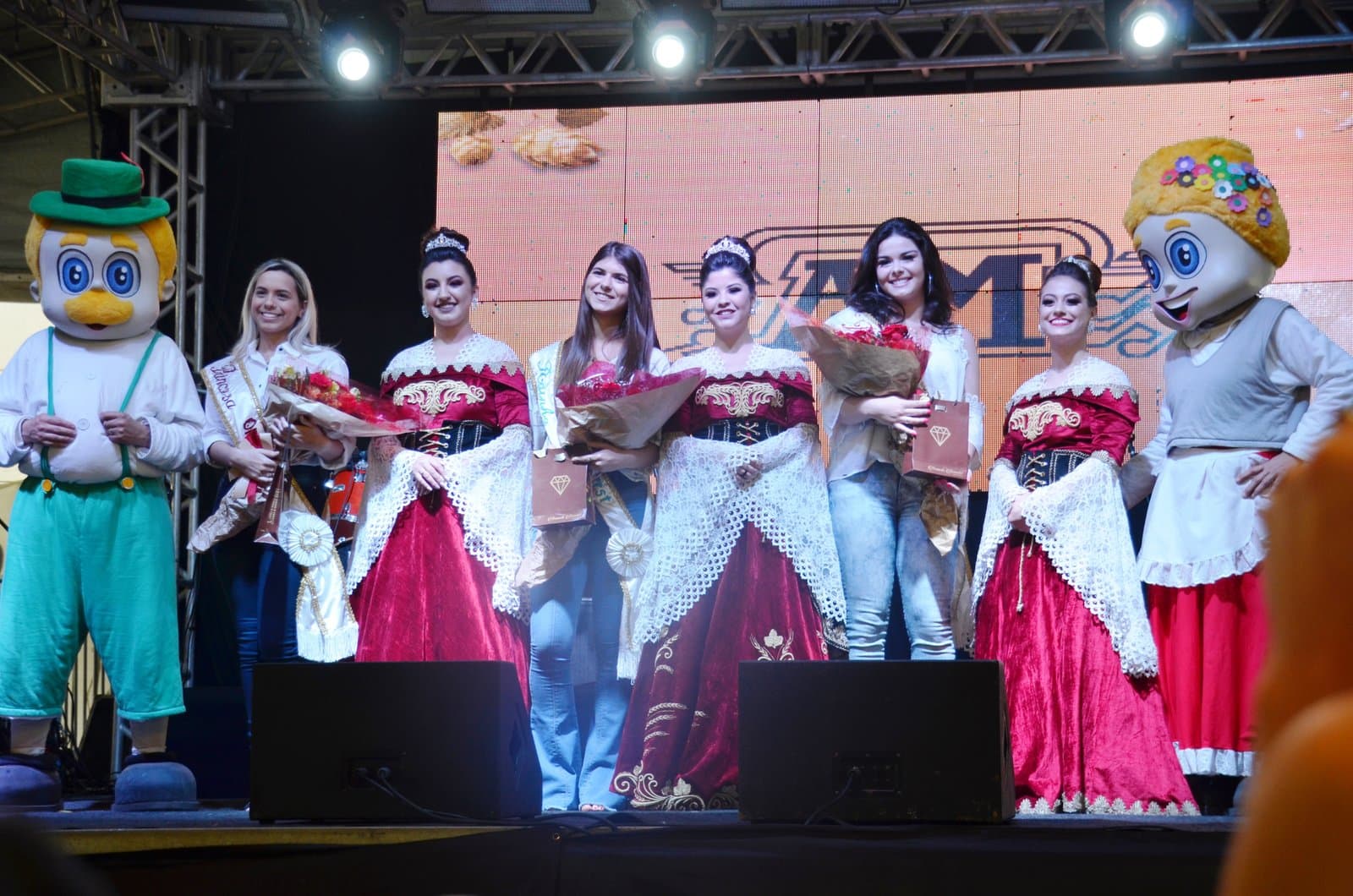 Ein prosit ao sucesso da Oktoberfest Criciúma