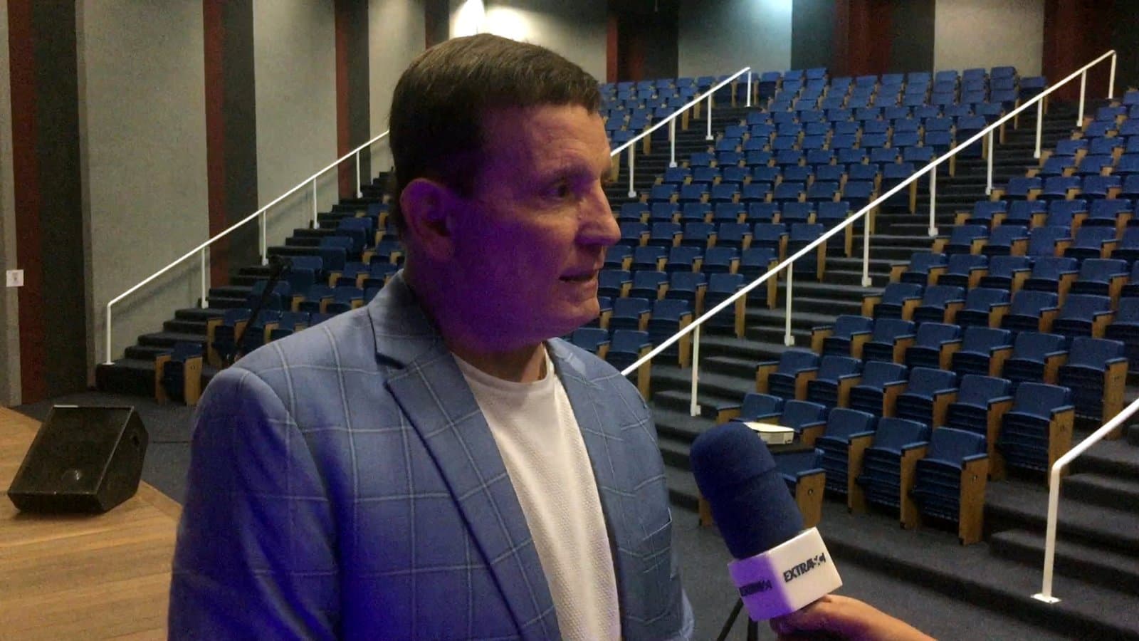 Roberto Cabrini em Tubarão: "o denunciado não manda flores"