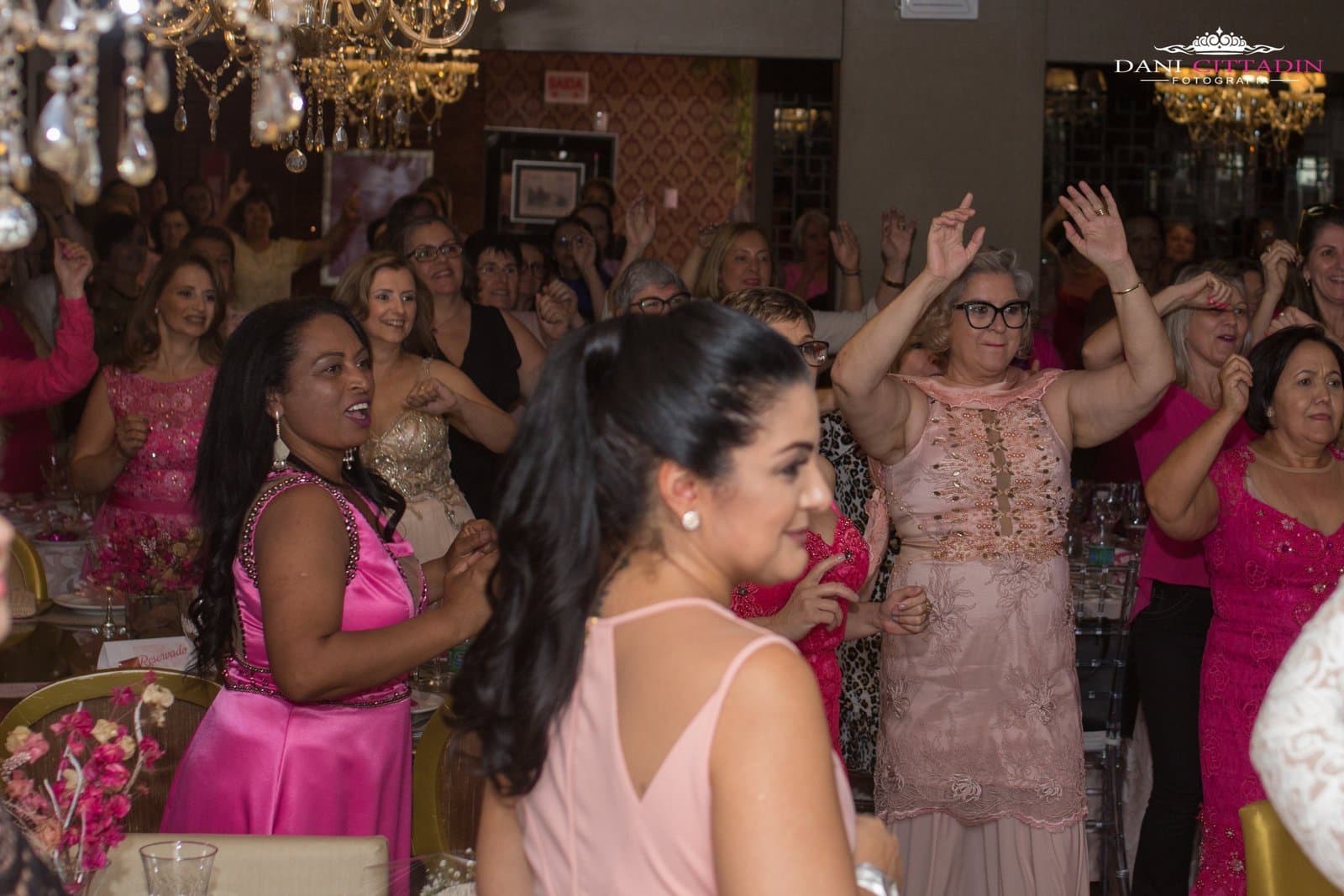 "Juntas somos mais rosas" encerra programação do Outubro Rosa do HNSC