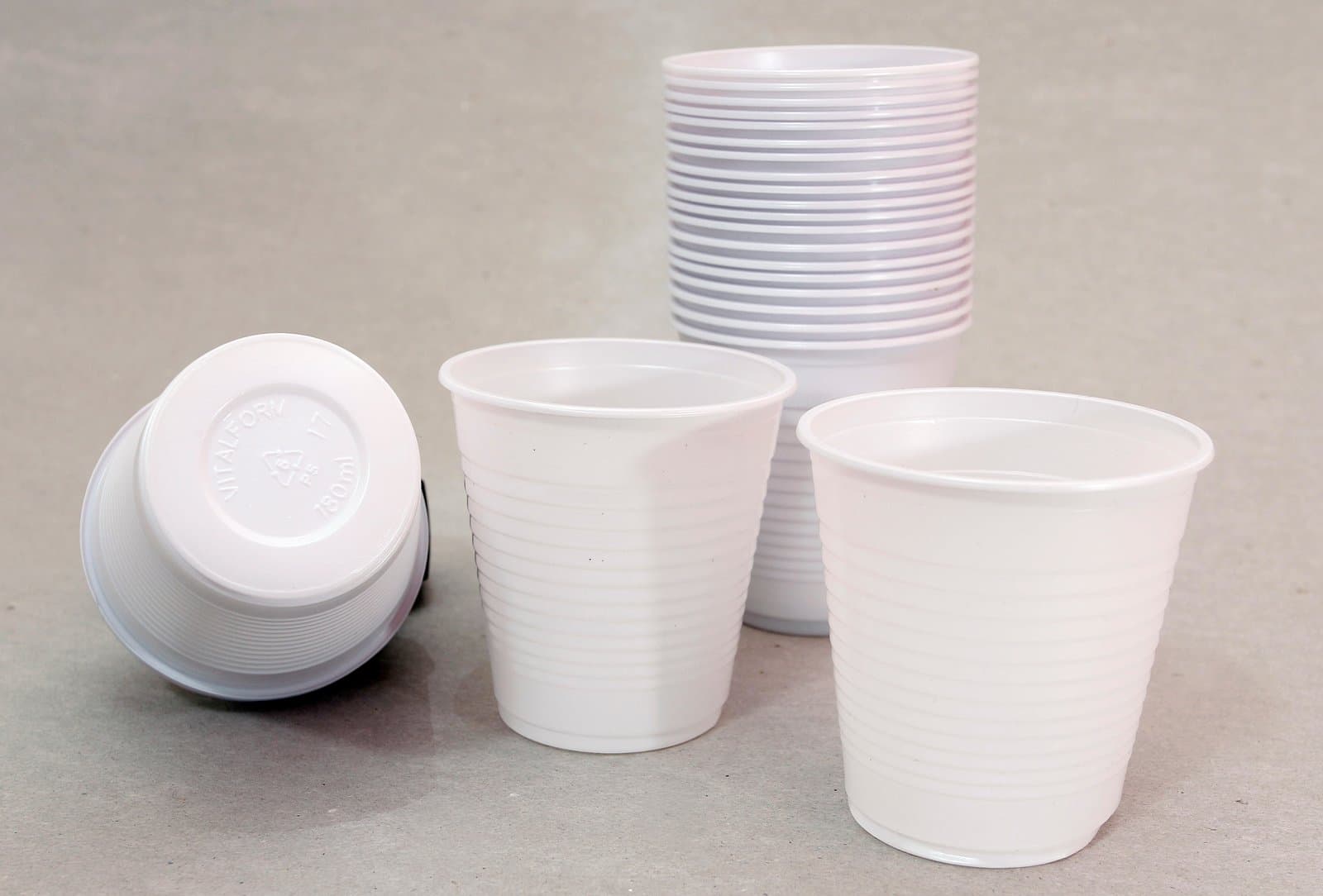 Unisul faz campanha para diminuir o uso de plástico