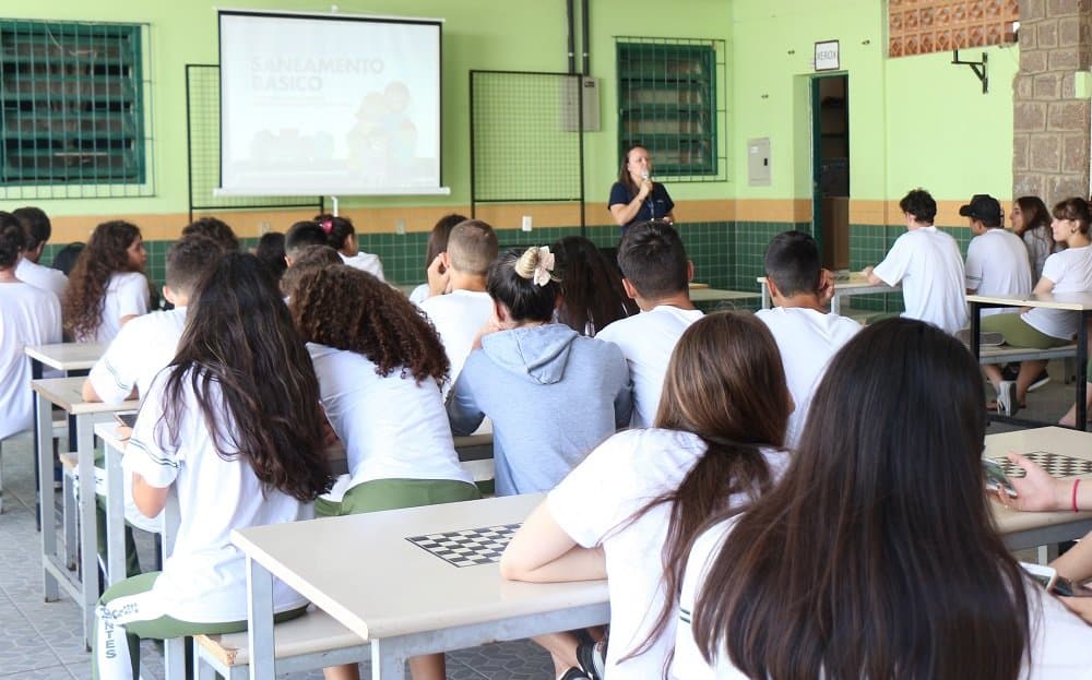 Tubarão Saneamento promove aula especial sobre o Dia do Rio