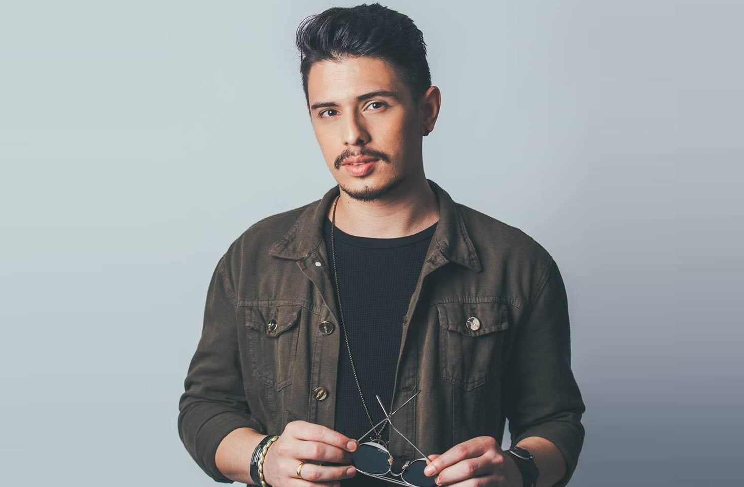 Finalista do The Voice, Dan Costa é a atração da Be Liv de Natal