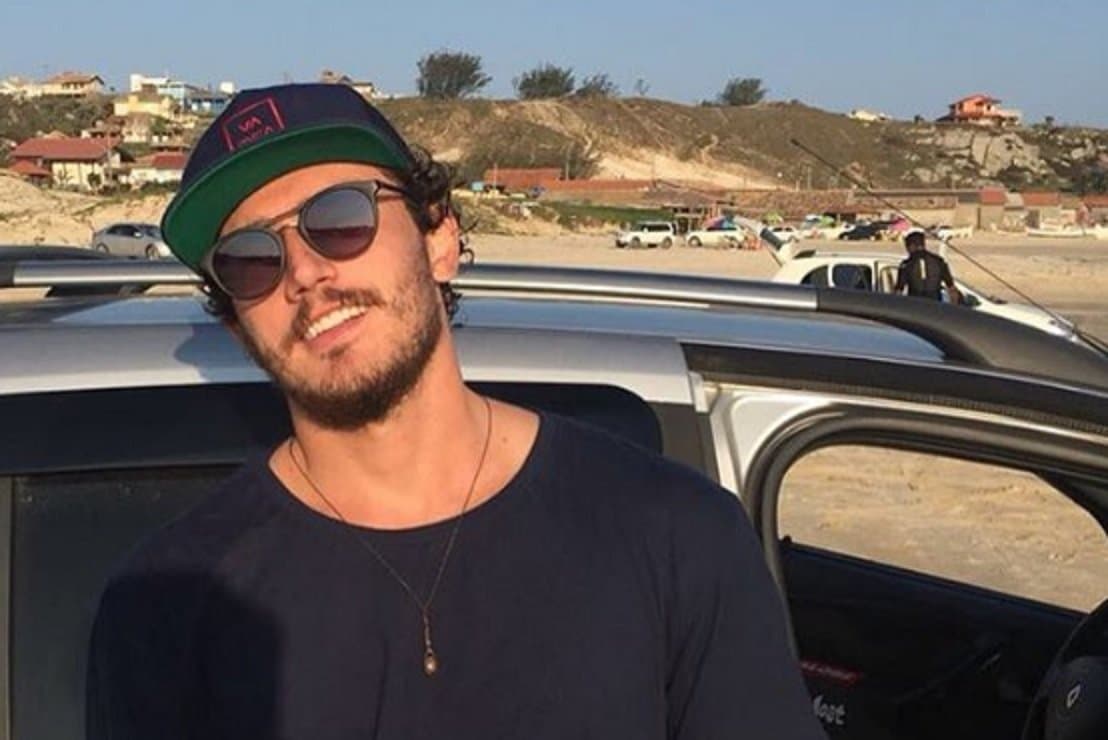 Primeiro participante do BBB 19 mora em Criciúma e frequenta o Farol de Santa Marta