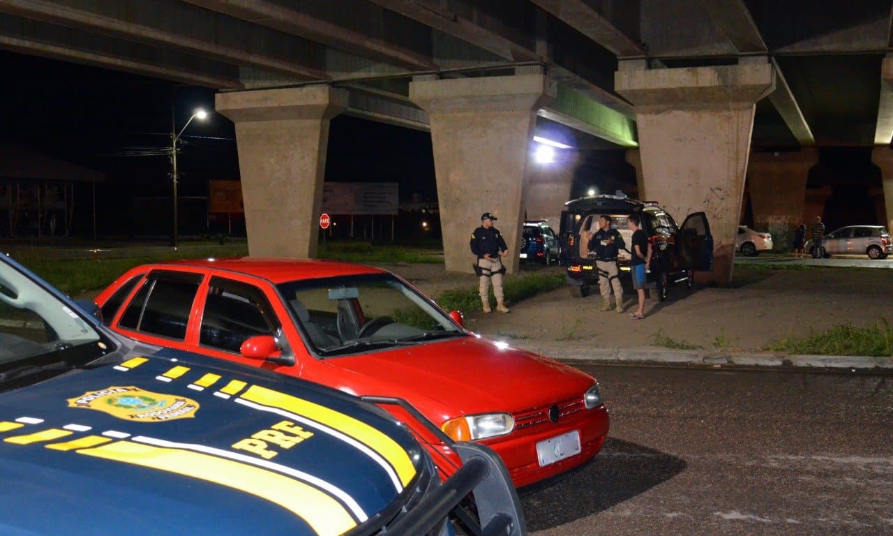 Quarenta motoristas embriagados são flagrados na BR-101, em Tubarão