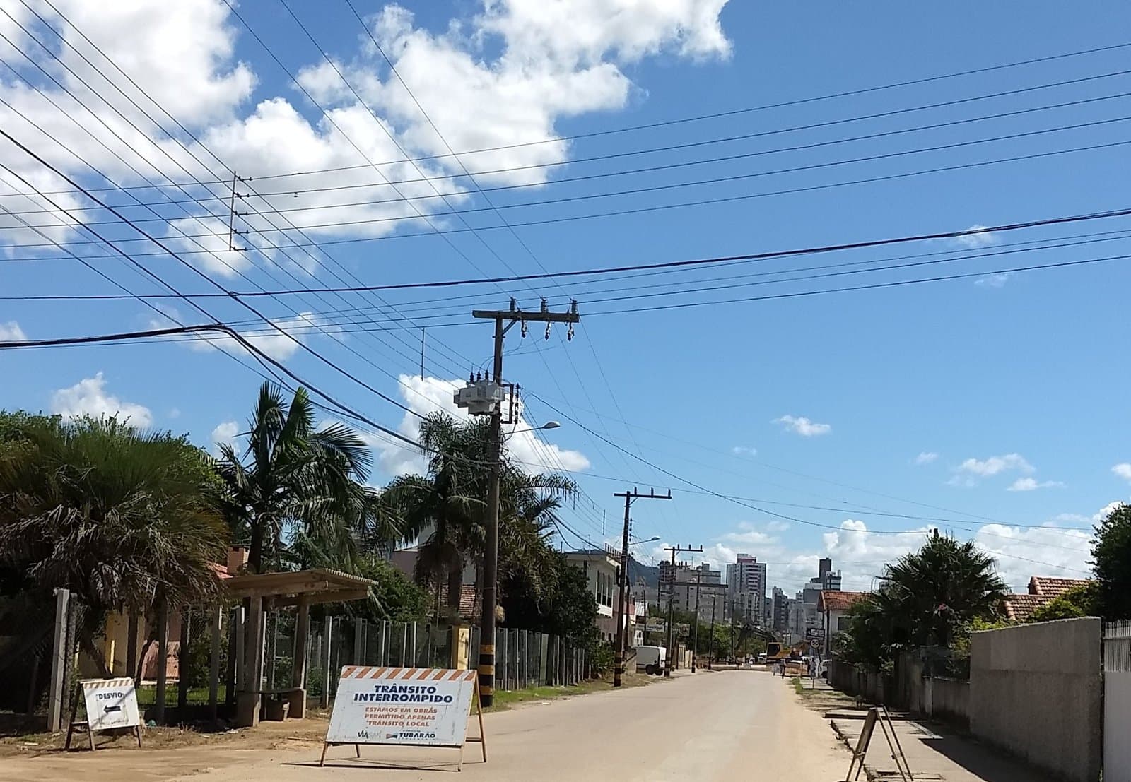 Obras de saneamento ocorrem em 13 ruas nesta quarta-feira (20)