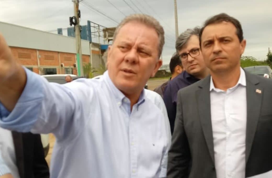 SEGUNDA MÃO - Os bastidores do "não" a Ponticelli