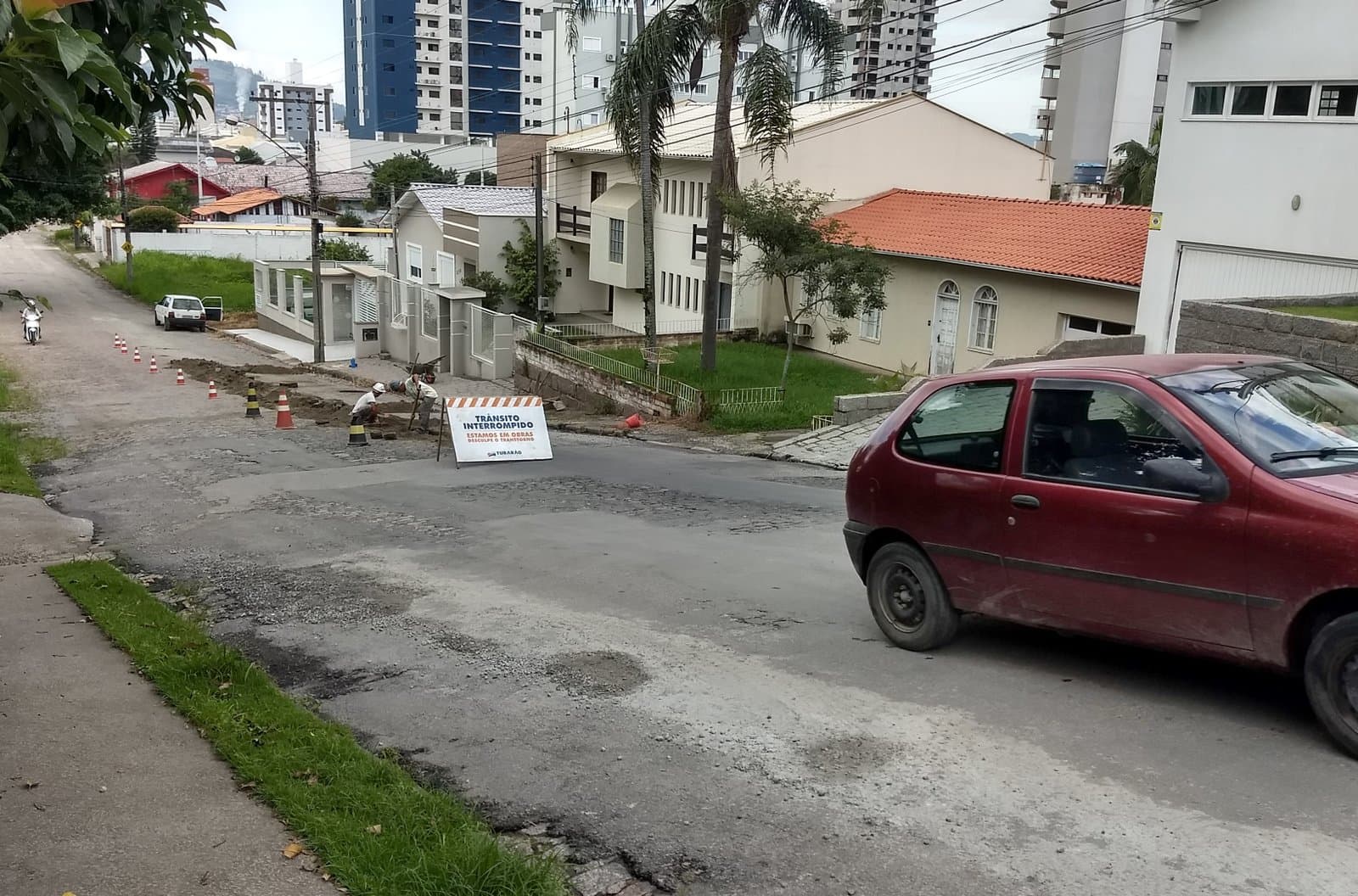 Obras ocorrerão em 12 ruas nesta terça-feira (2)