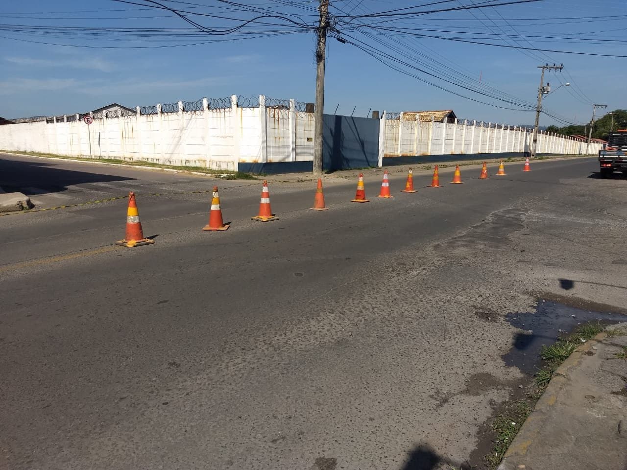 Trânsito no cruzamento das ruas Silvio Cargnin e Tereza Cristina sofre alteração