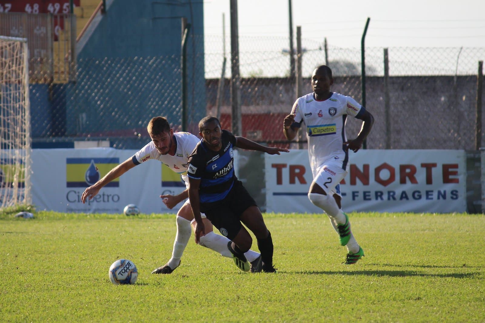 SÉRIE D: Tubarão derrapa diante do Cianorte