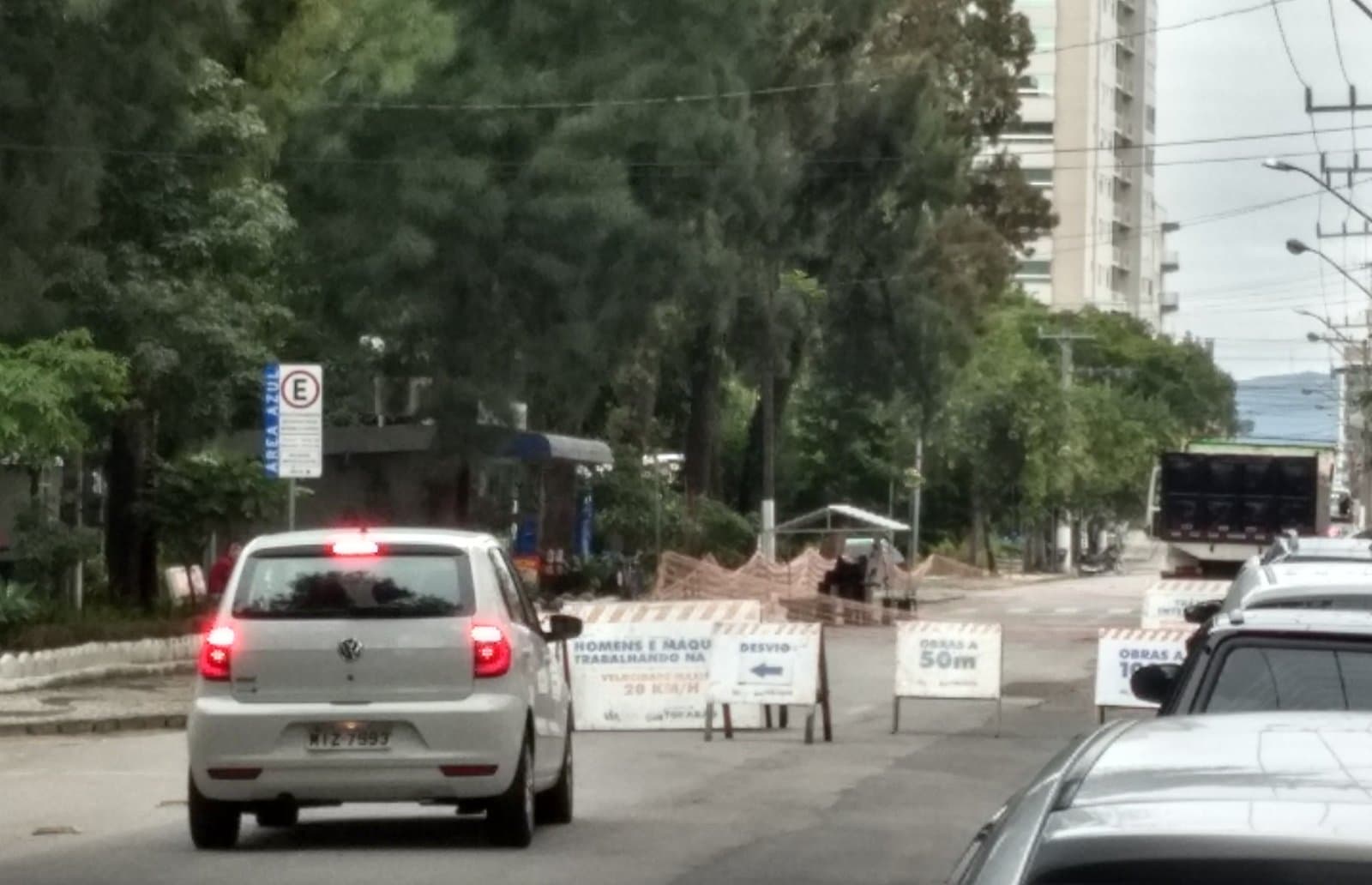 Obras ocorrem em nove ruas nesta segunda-feira (13)