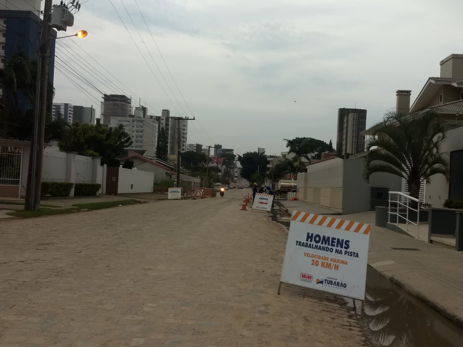 Dez ruas estarão em obras nesta quarta-feira (22)