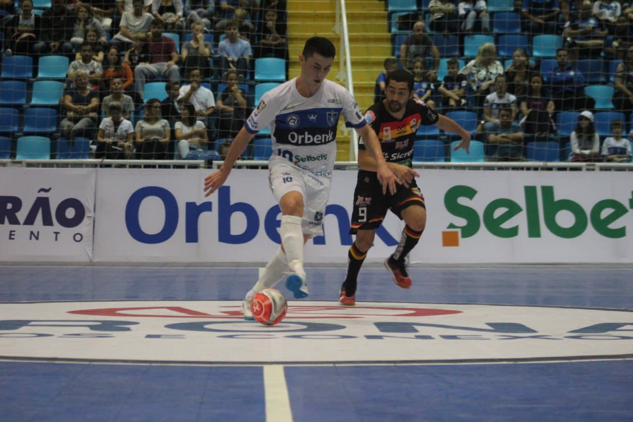 ESTADUAL: Tubarão Futsal volta a vencer e bate o Blumenau, na Arena Multiuso