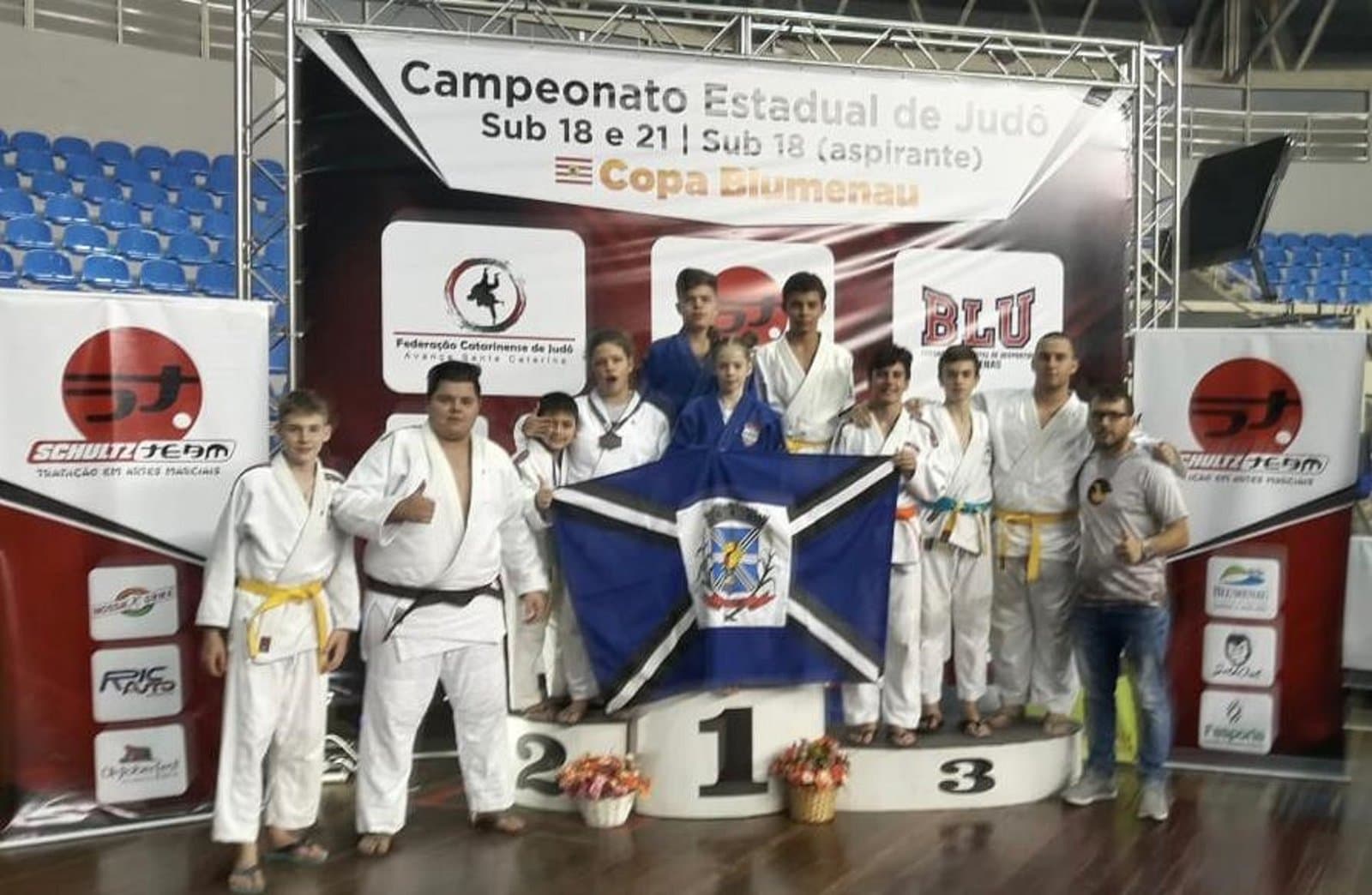 Judocas tubaronenses conquistam medalhas em torneios estaduais