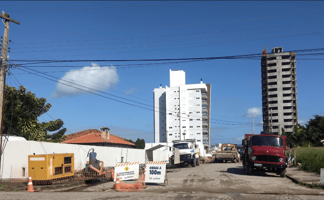 Onze ruas estarão em obras nesta quinta (6)