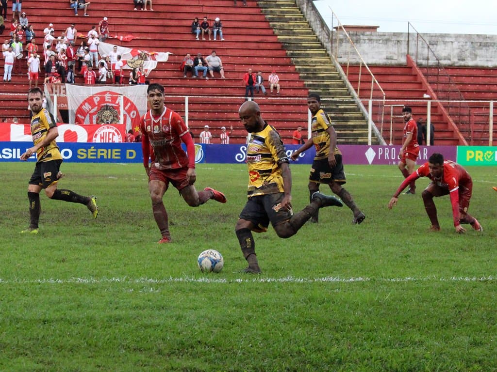 SÉRIE D: Já classificado, Hercílio Luz perde a liderança para o Novorizontino