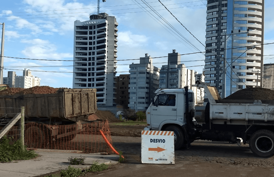 Treze ruas estarão em obras nesta quarta-feira (17)