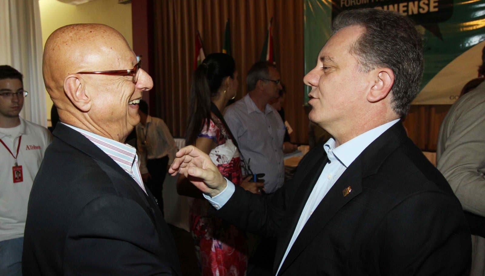 SEGUNDA MÃO - O passado condena a relação de Amin e Ponticelli