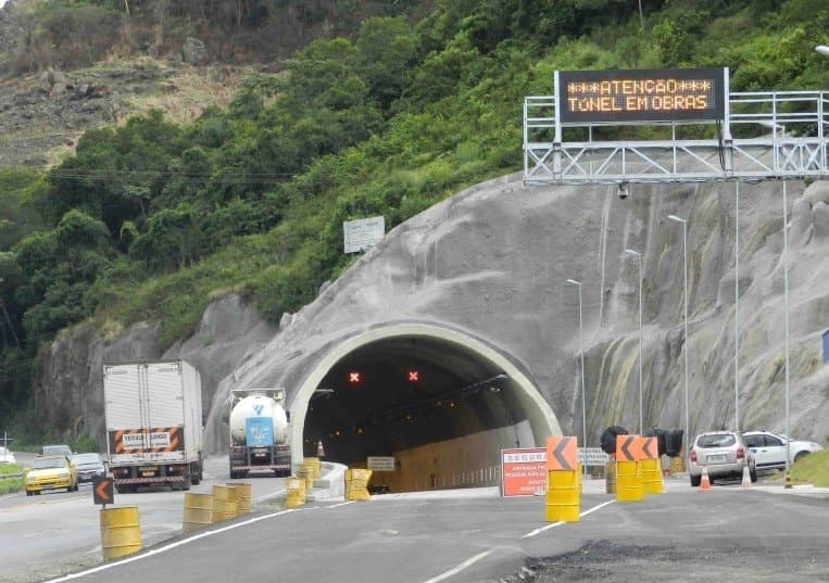 Desvio no Morro do Formigão será feito pela pista do sentido contrário