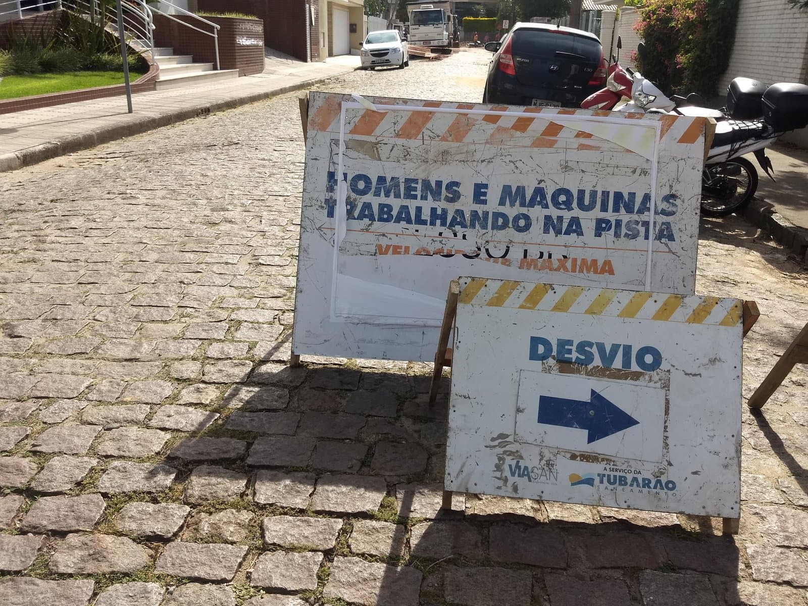 Três ruas estarão em obras nesta segunda-feira (16)