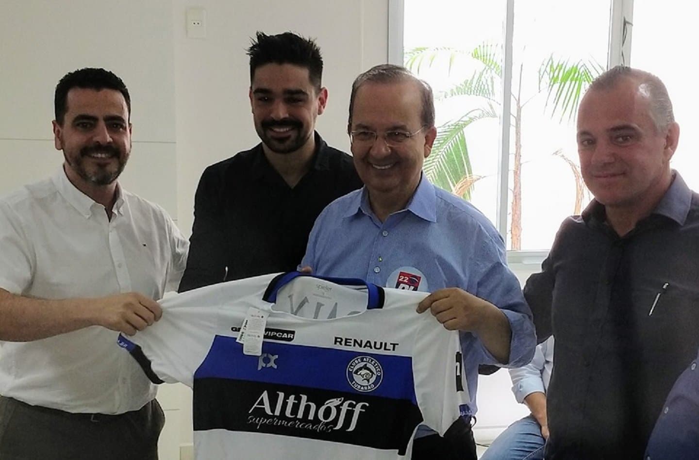 Só esperando a janela abrir