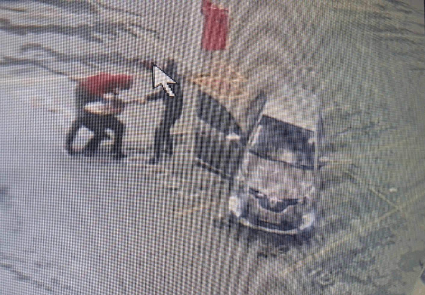 Carro furtado usado em assalto é recuperado