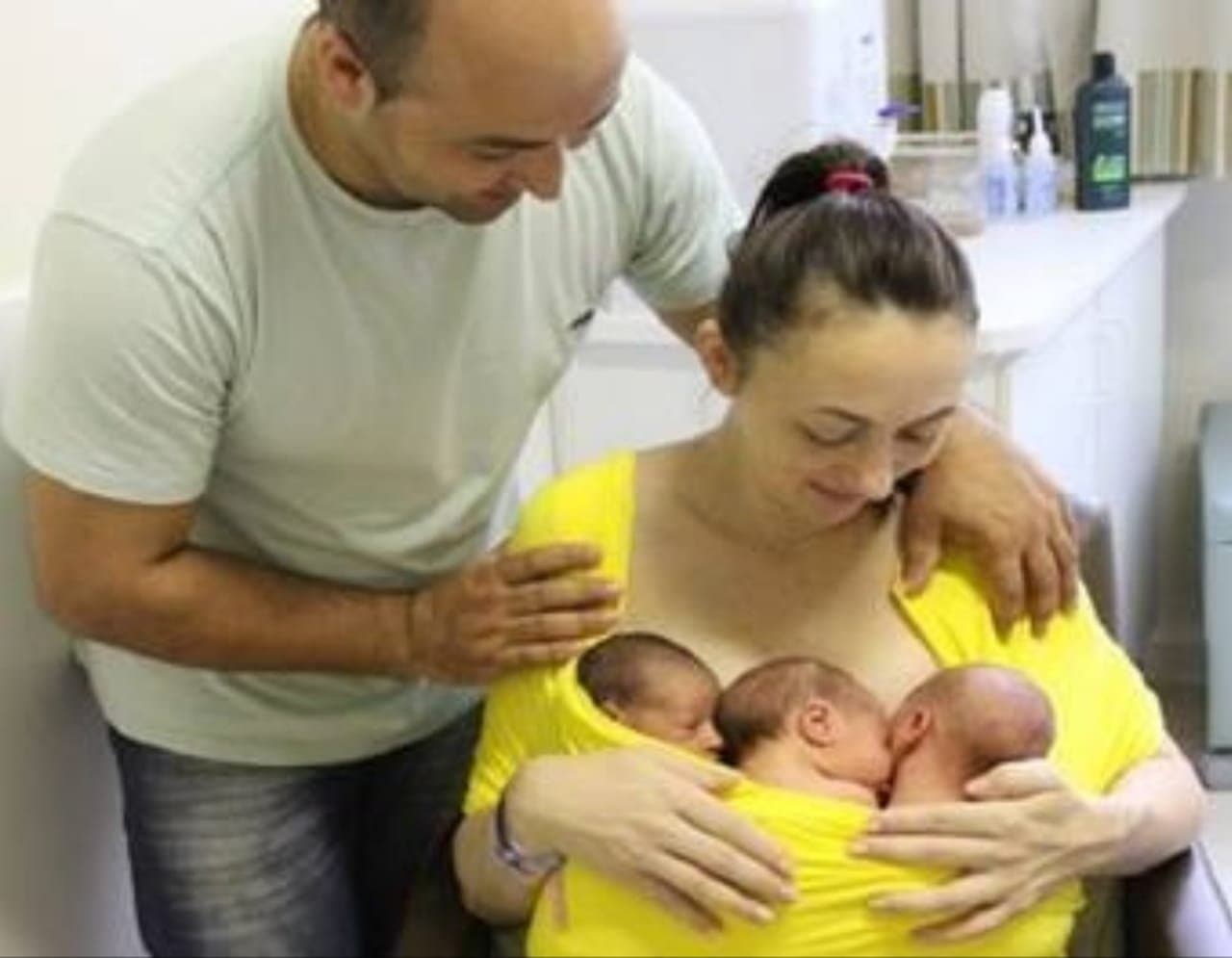 Bebês prematuros ganham peso por meio do Método Canguru no HNSC