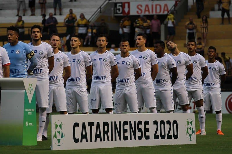 Tubarão fala sobre crise financeira por blog do RS