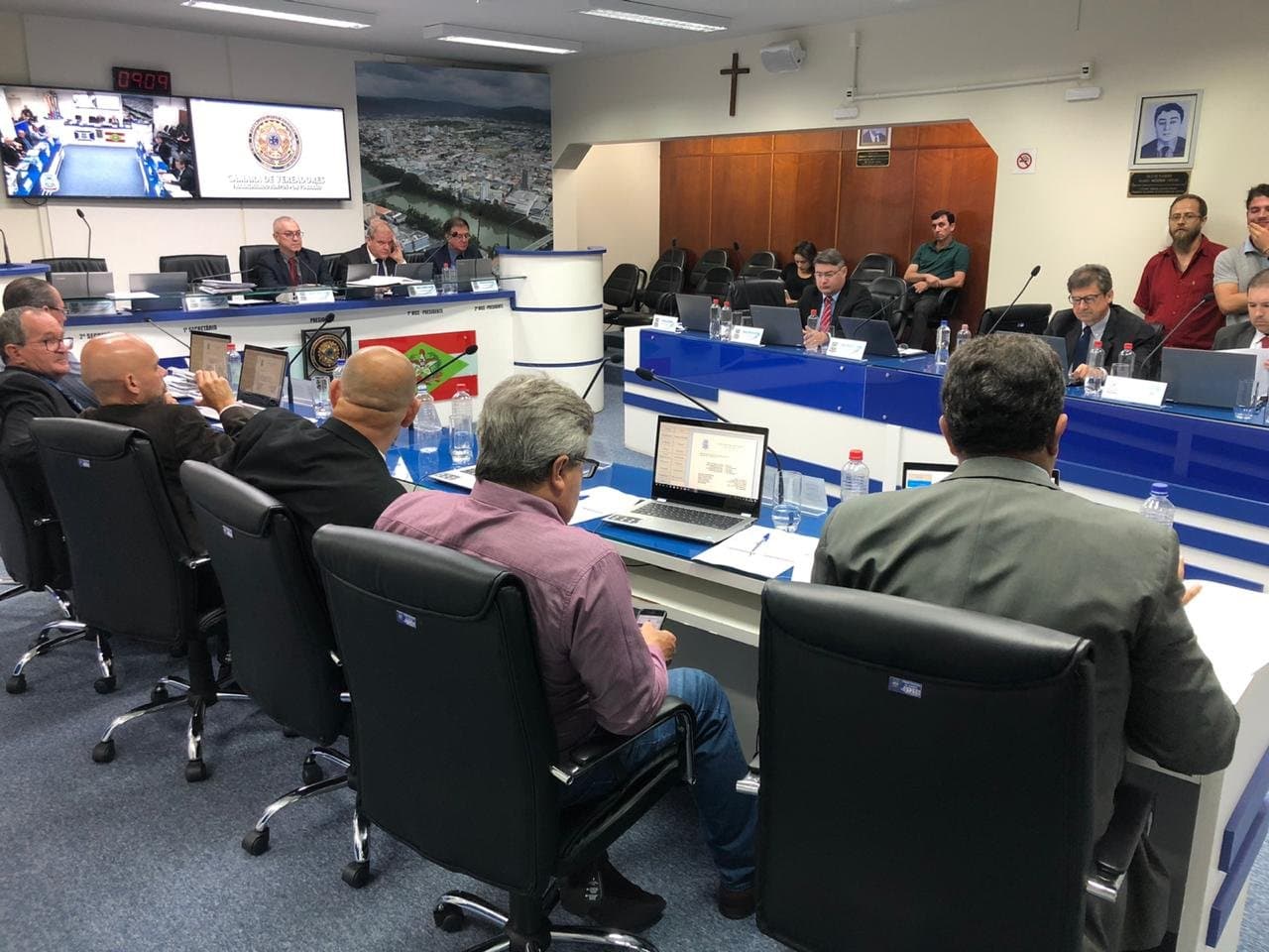 Os vários porquês da votação da Câmara