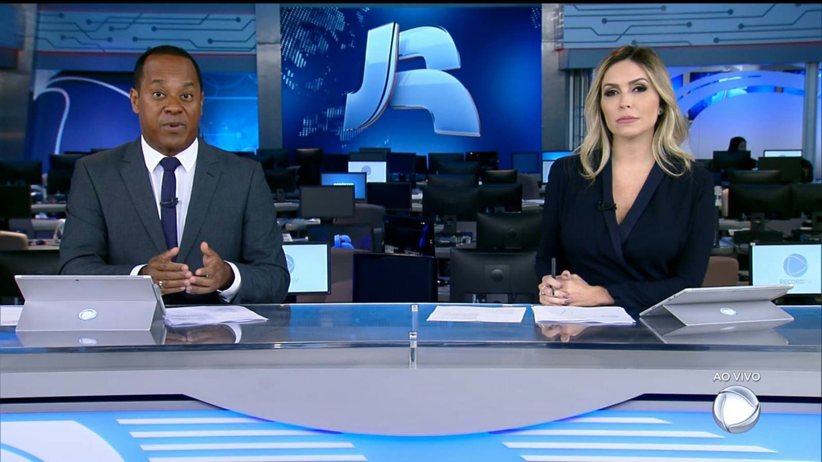 Jornalismo da Record realiza encontro e sinaliza mudanças