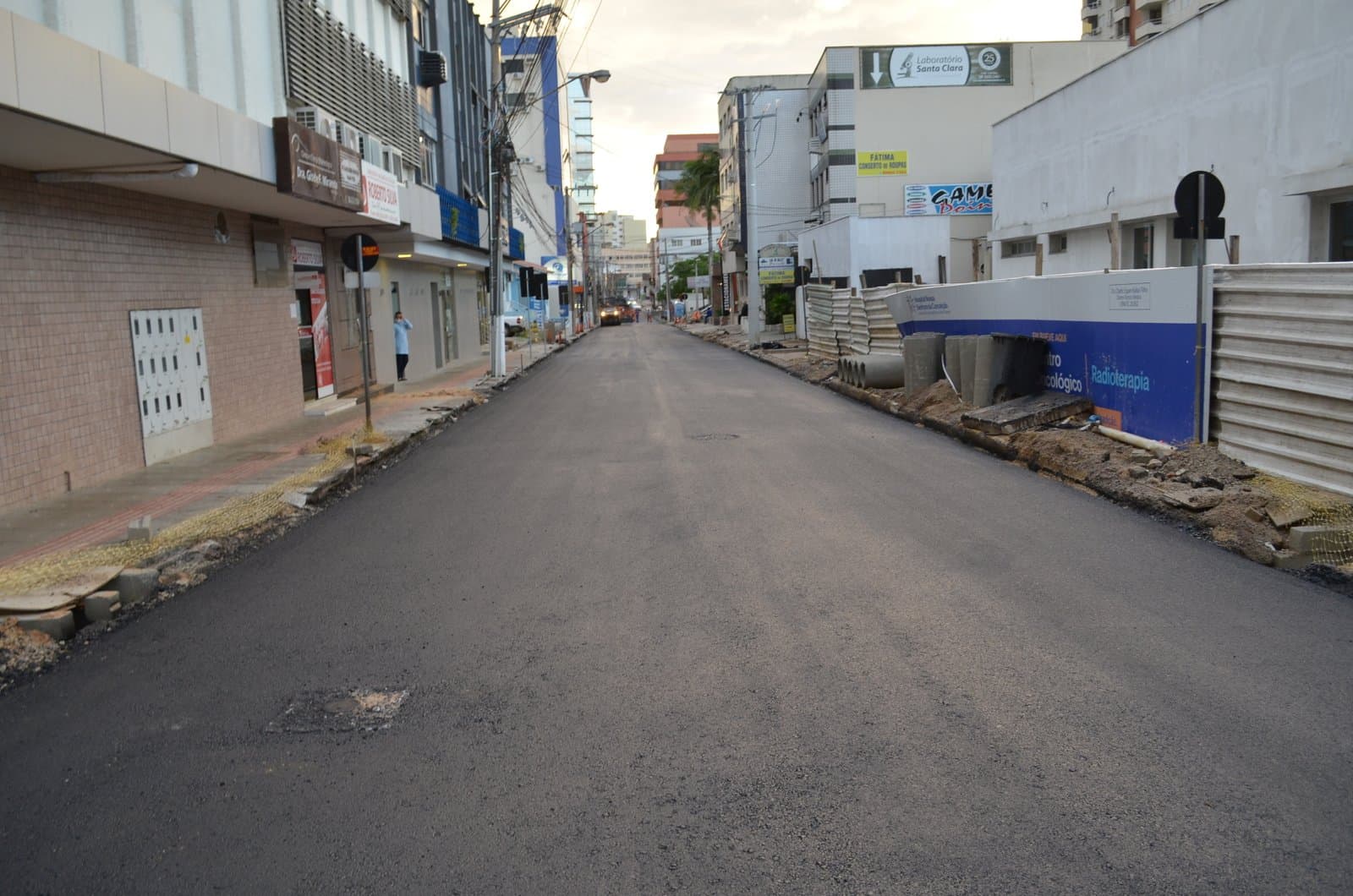 Pavimentação da Rua Padre Bernardo Freüser é concluída