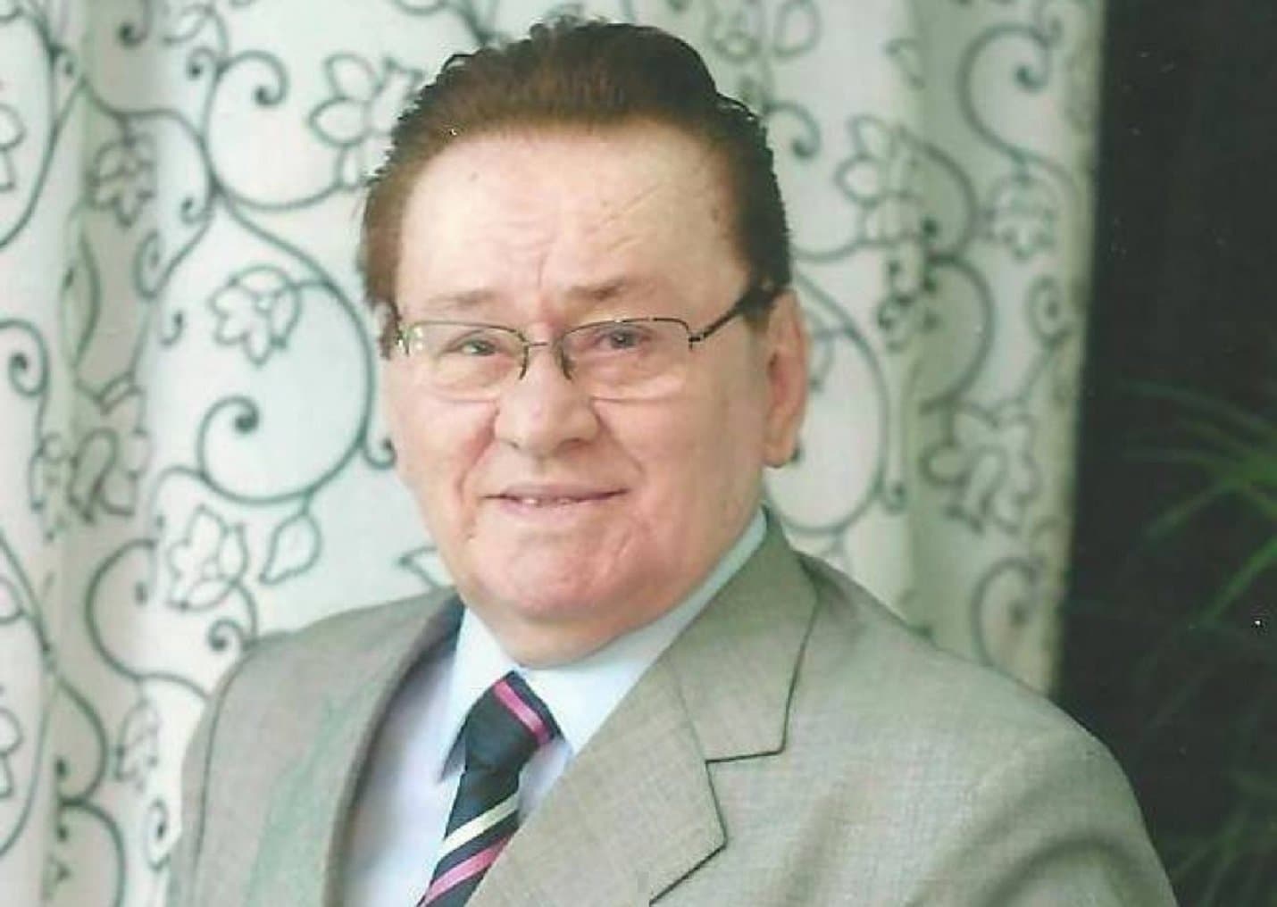 Morre o colunista social Berto Koch, aos 79 anos