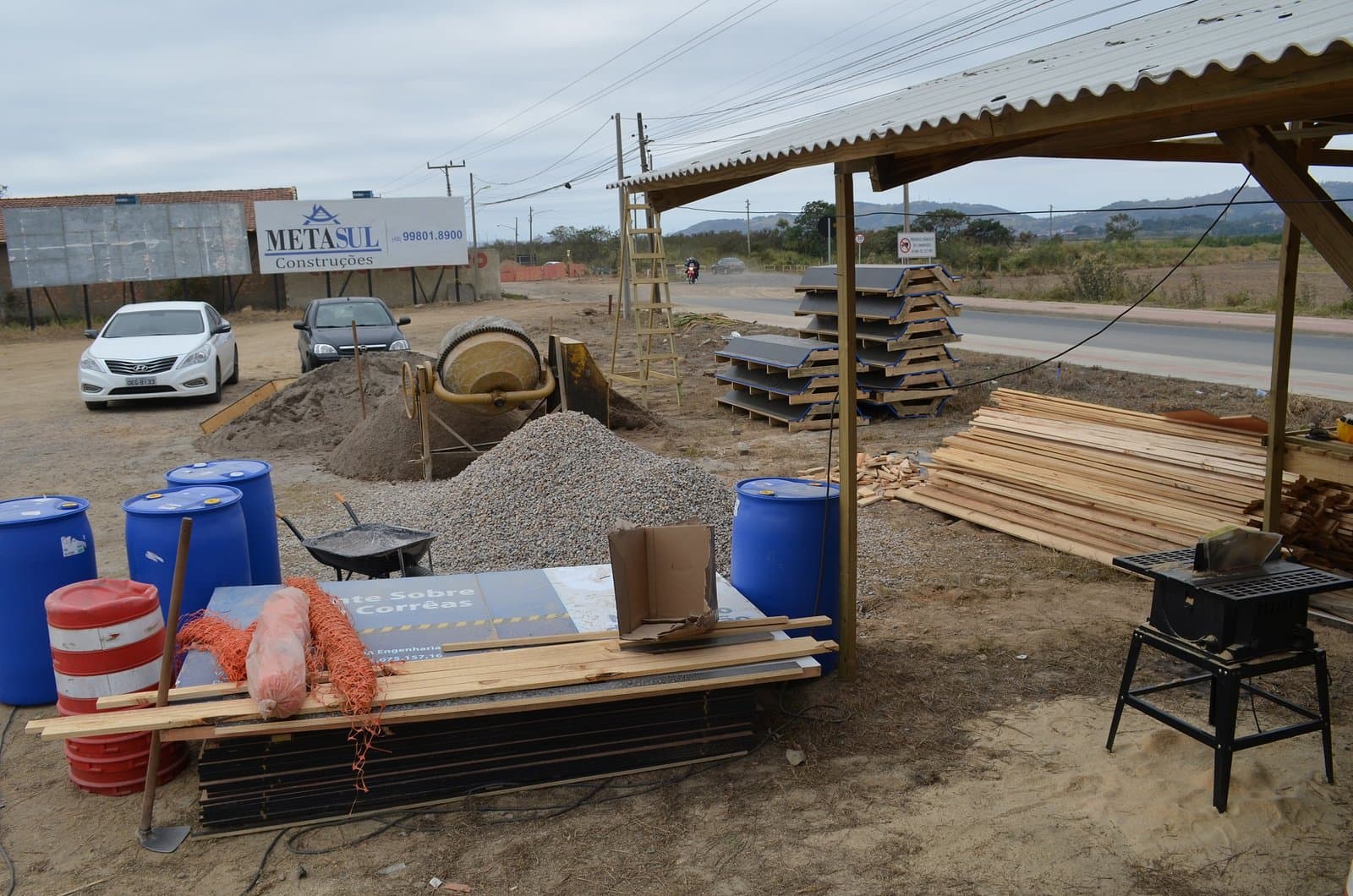 Estruturas da nova ponte do acesso sul começam a ser produzidas