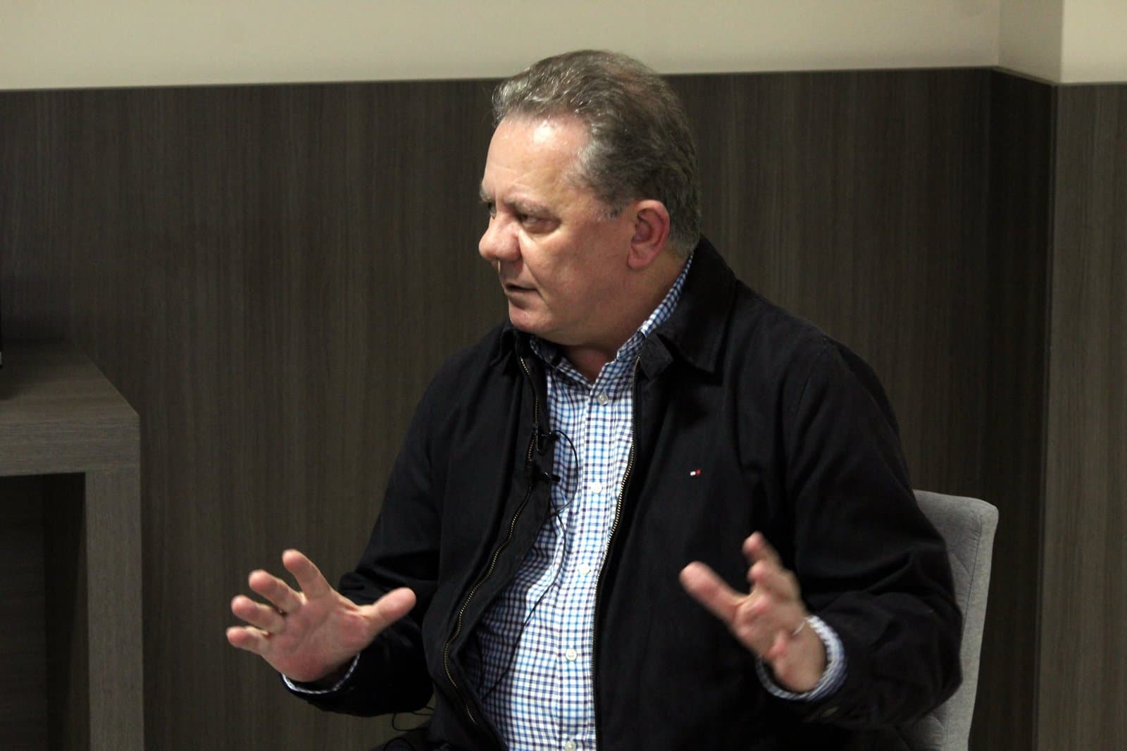 EXTRA.SC exibe entrevista de Joares Ponticelli no "Entrevista Tubá", neste sábado (29)