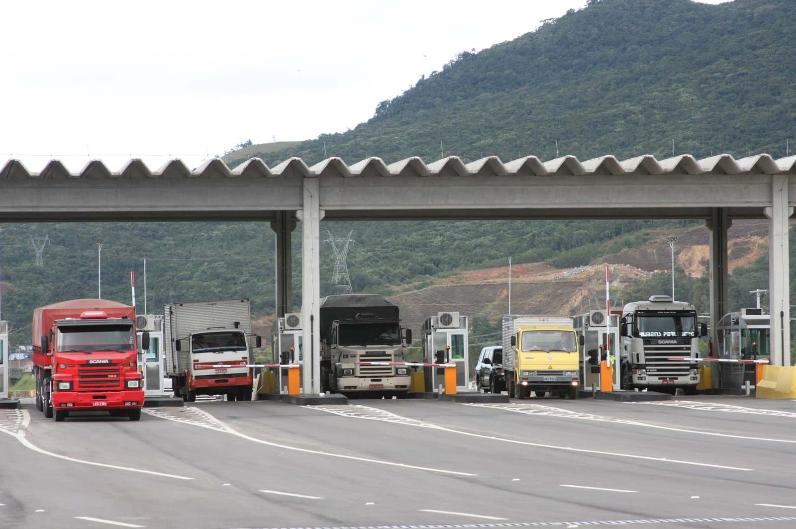 TCU suspende reajuste de pedágios; Procon notifica concessionária