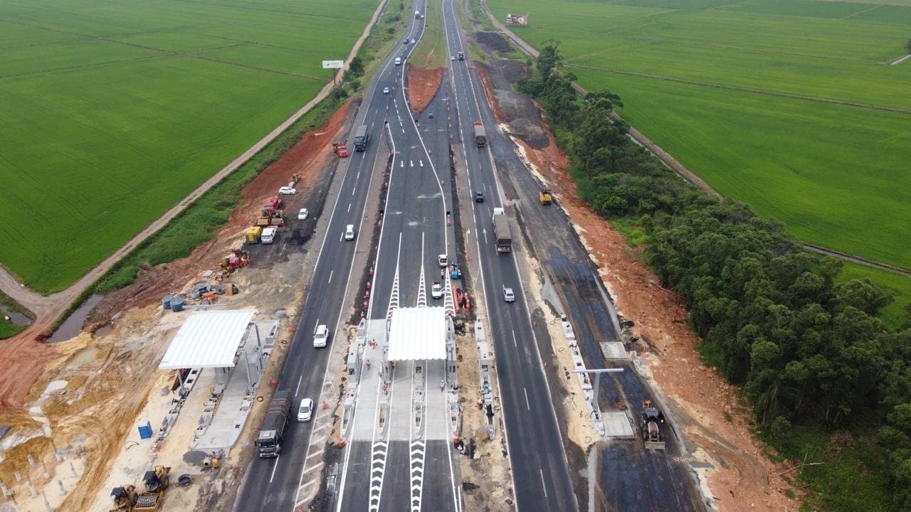Concessionária irá contratar 200 pessoas para as praças de pedágio